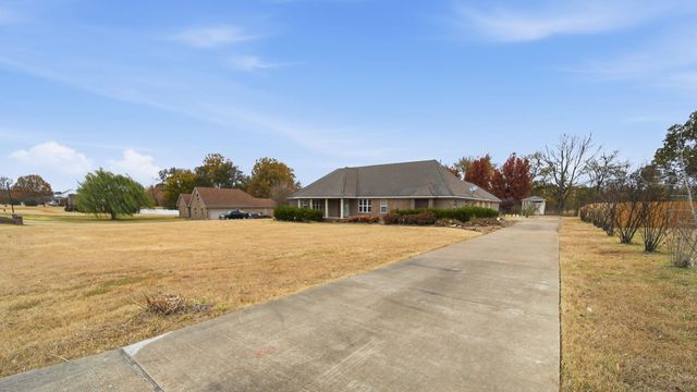 358 PHILLIPS RD, Brighton, TN 38011