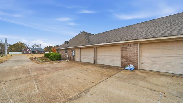 358 PHILLIPS RD, Brighton, TN 38011