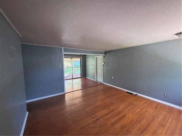 8507 Eastern Avenue, Kansas City, MO 64138