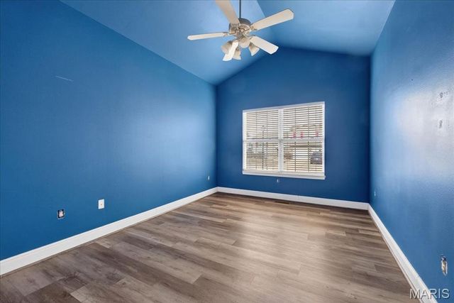 2212 Hunters Point Drive, Granite City, IL 62040