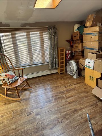 73 Eton Avenue, Warwick, RI 02889