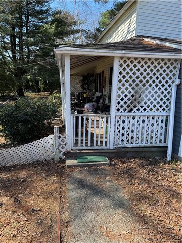 73 Eton Avenue, Warwick, RI 02889