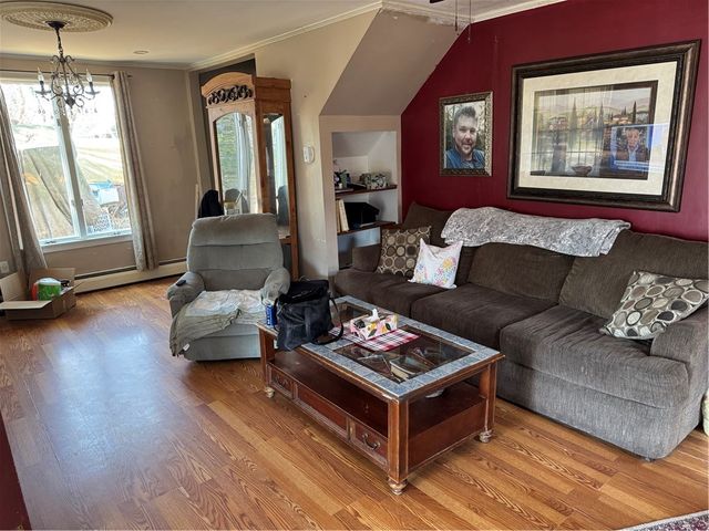 73 Eton Avenue, Warwick, RI 02889