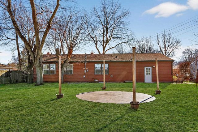 2233 Miami Trail, West Lafayette, IN 47906