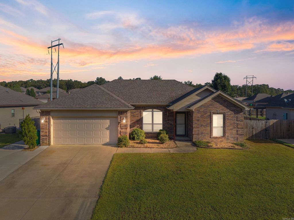 236 Creek View Drive, Austin, AR 72007