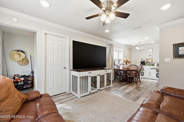 5327 LEXINGTON Avenue, Jacksonville, FL 32210