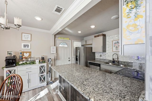 5327 LEXINGTON Avenue, Jacksonville, FL 32210