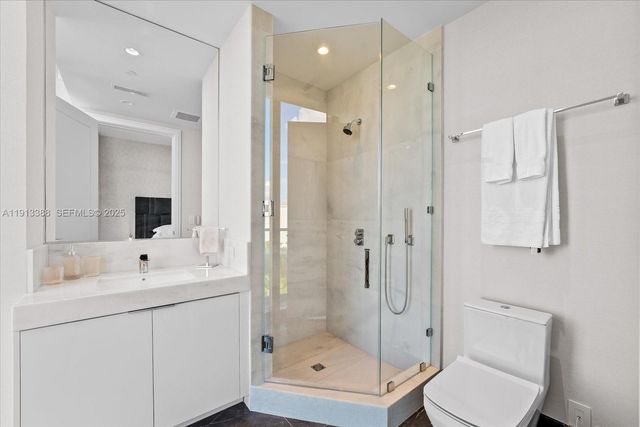 17975 Collins Avenue N-602, Sunny Isles Beach, FL 33160