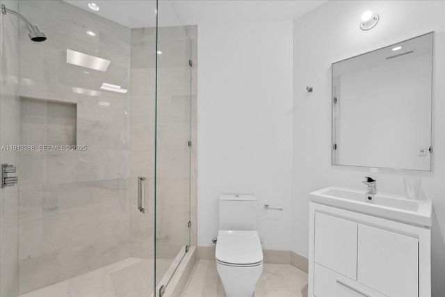 17975 Collins Avenue N-602, Sunny Isles Beach, FL 33160