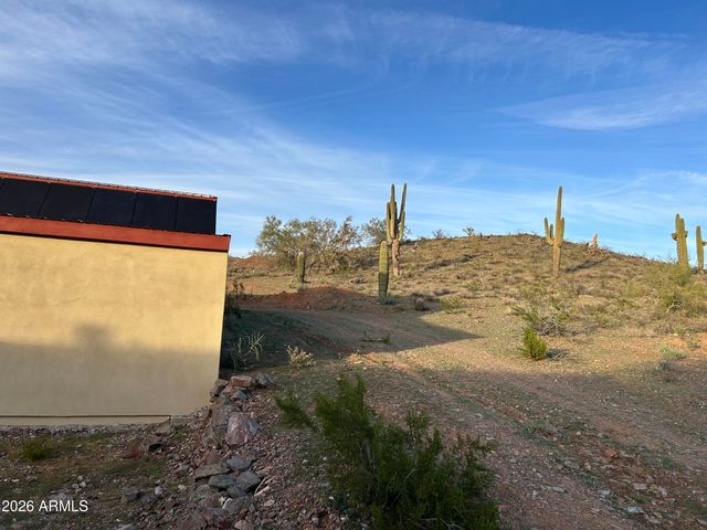 35439 W CAREFREE Highway, Wickenburg, AZ 85390
