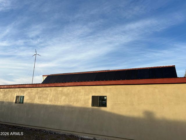 35439 W CAREFREE Highway, Wickenburg, AZ 85390