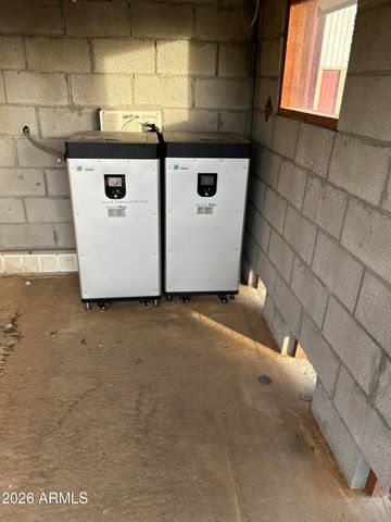 35439 W CAREFREE Highway, Wickenburg, AZ 85390