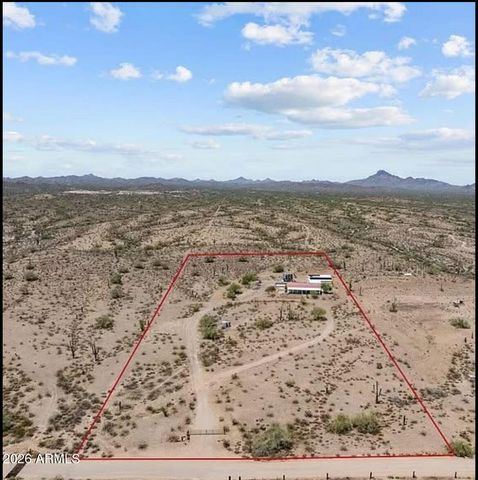 35439 W CAREFREE Highway, Wickenburg, AZ 85390