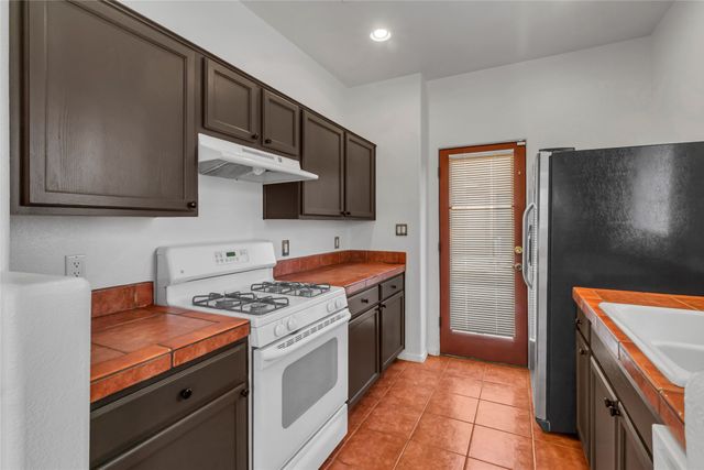 4138 Big Sky Road, Santa Fe, NM 87507
