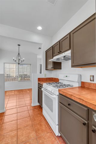 4138 Big Sky Road, Santa Fe, NM 87507