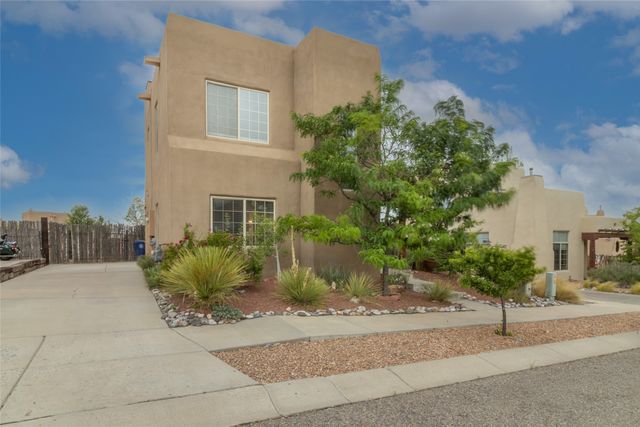4138 Big Sky Road, Santa Fe, NM 87507