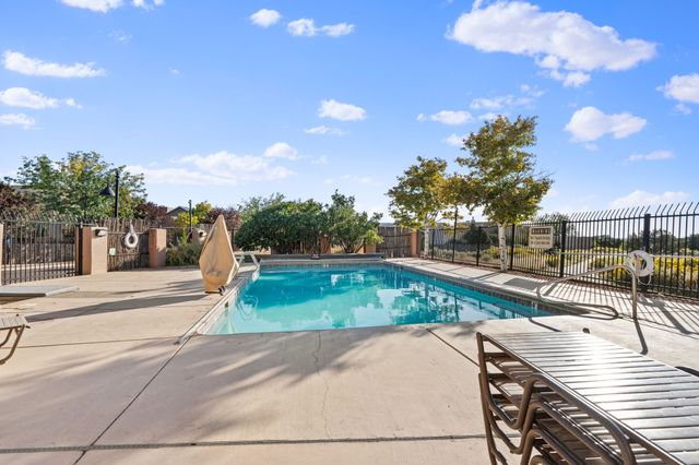 4138 Big Sky Road, Santa Fe, NM 87507