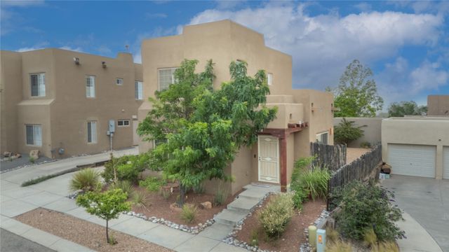4138 Big Sky Road, Santa Fe, NM 87507