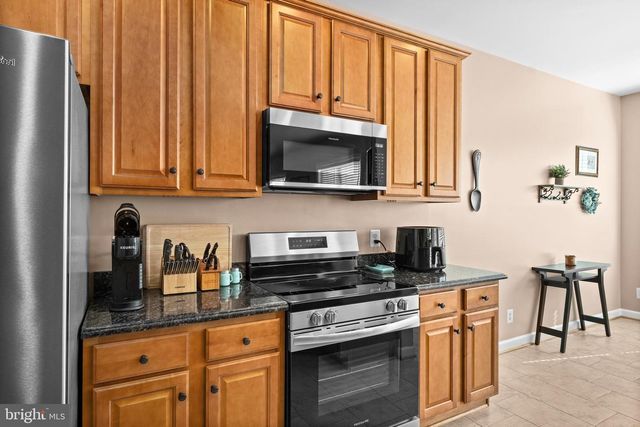10202 SPRING CREEK DR, Spotsylvania, VA 22553