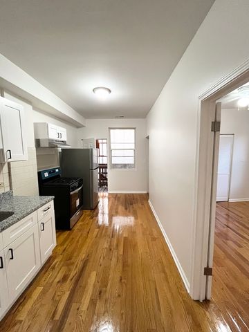 1530 N Avers Avenue 2N, Chicago, IL 60651