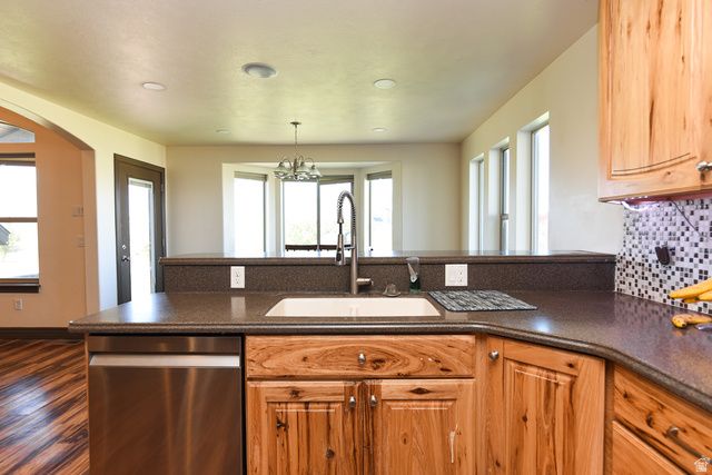 342 S BANISTER LN, Grantsville, UT 84029