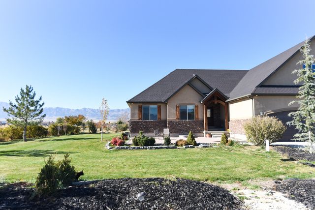 342 S BANISTER LN, Grantsville, UT 84029