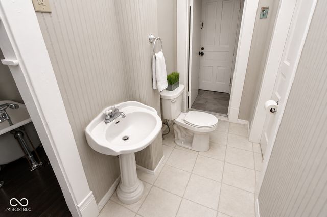 32 S Butler Avenue, Indianapolis, IN 46219