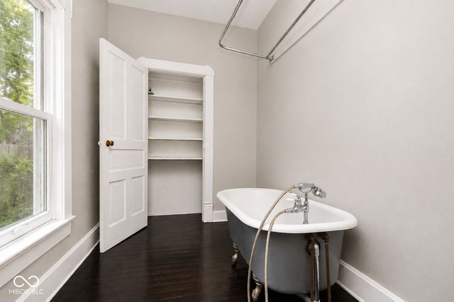 32 S Butler Avenue, Indianapolis, IN 46219