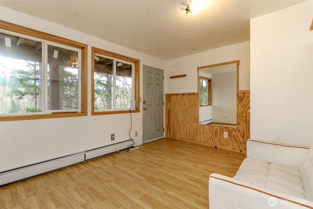 37416 304TH Way SE, Enumclaw, WA 98022