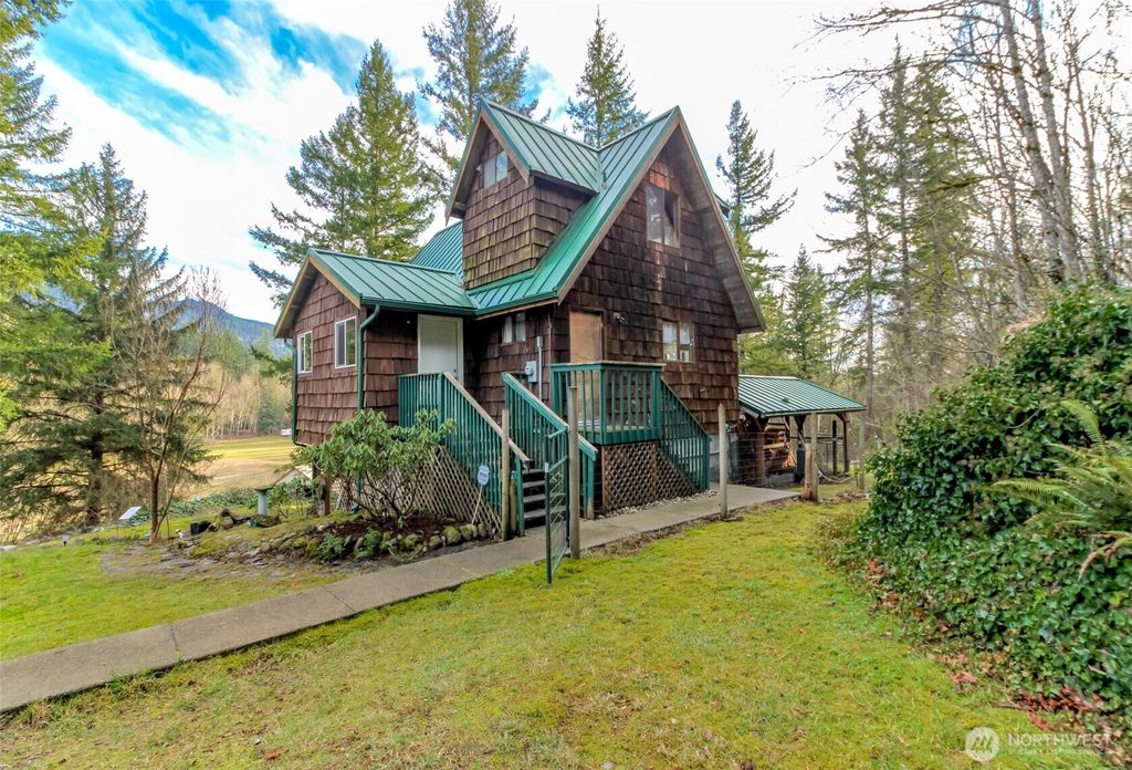 37416 304TH Way SE, Enumclaw, WA 98022