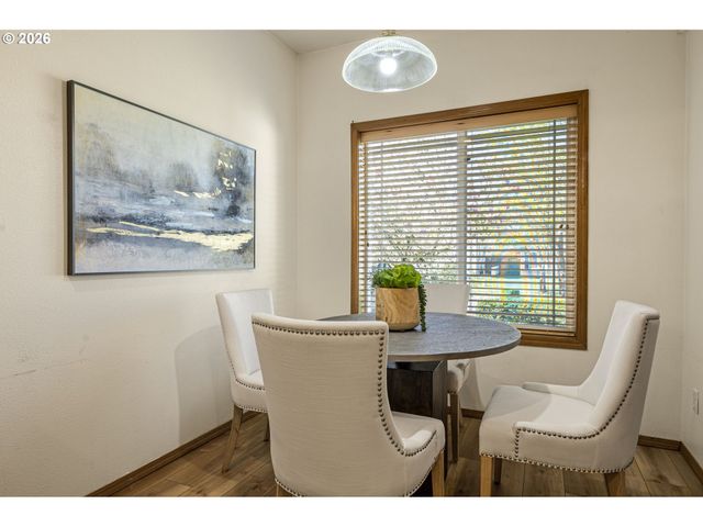 438 Se 71ST Pl, Hillsboro, OR 97123