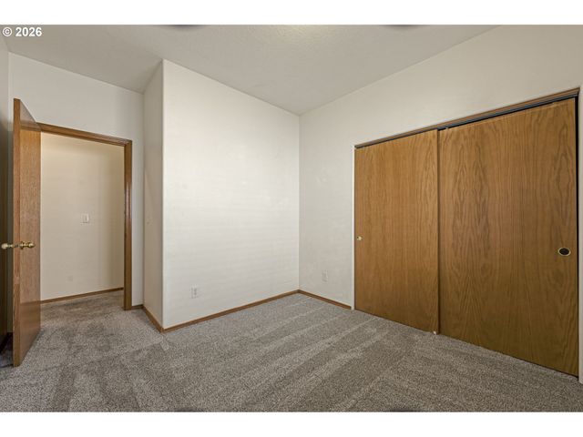 438 Se 71ST Pl, Hillsboro, OR 97123