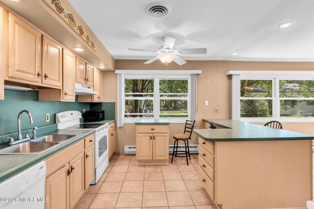 3 Idaho Drive, Manchester, NJ 08759