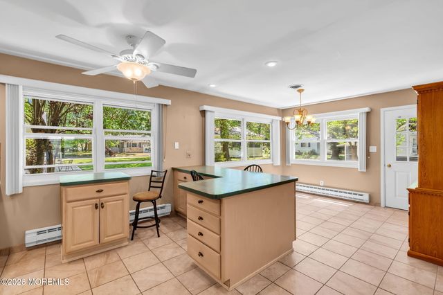 3 Idaho Drive, Manchester, NJ 08759
