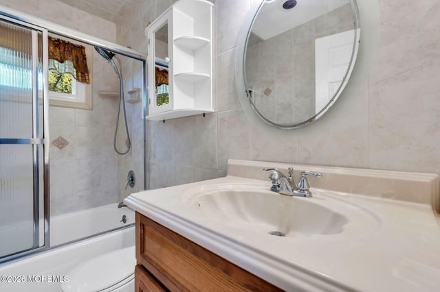 3 Idaho Drive, Manchester, NJ 08759