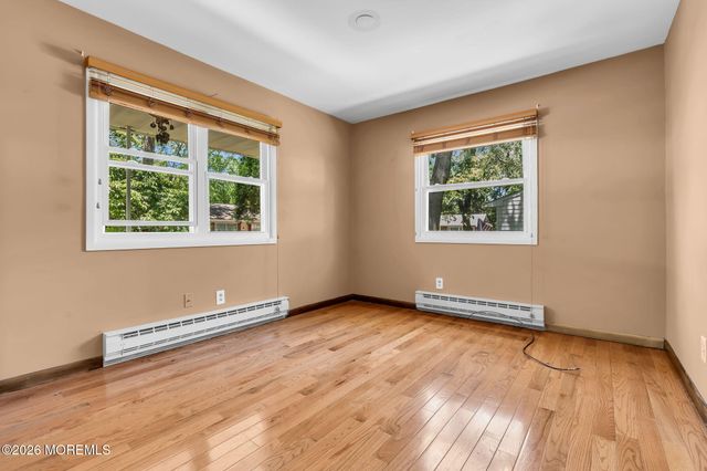 3 Idaho Drive, Manchester, NJ 08759