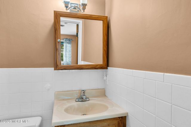 3 Idaho Drive, Manchester, NJ 08759