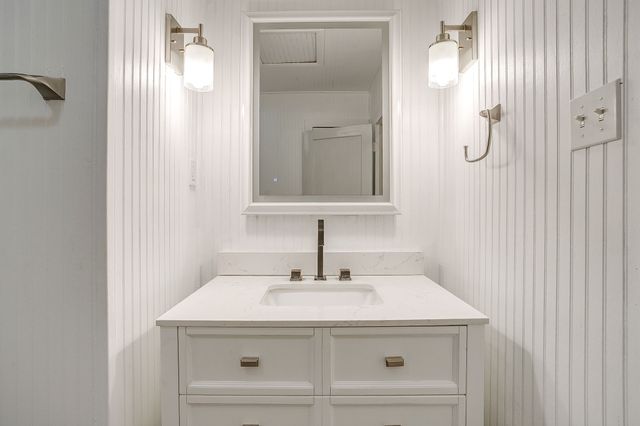 206 Bateman, Meridian, TX 76665