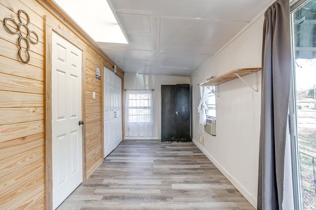 206 Bateman, Meridian, TX 76665