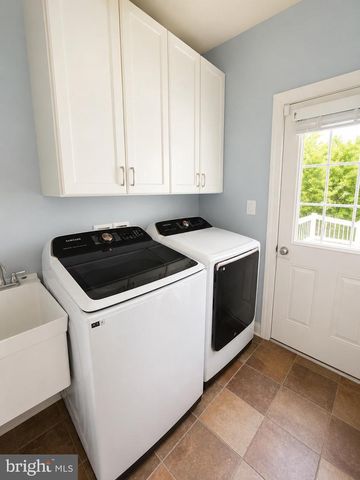 43100 ADDLESTONE PL, Ashburn, VA 20148