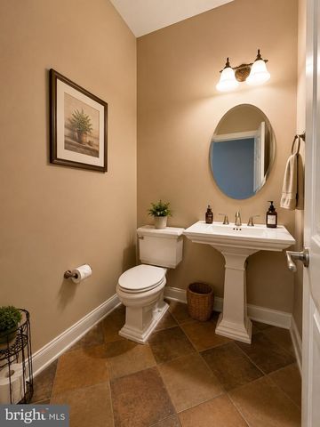 43100 ADDLESTONE PL, Ashburn, VA 20148