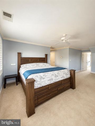 43100 ADDLESTONE PL, Ashburn, VA 20148