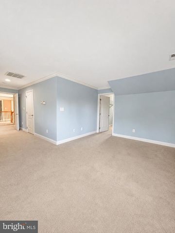 43100 ADDLESTONE PL, Ashburn, VA 20148