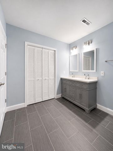 43100 ADDLESTONE PL, Ashburn, VA 20148