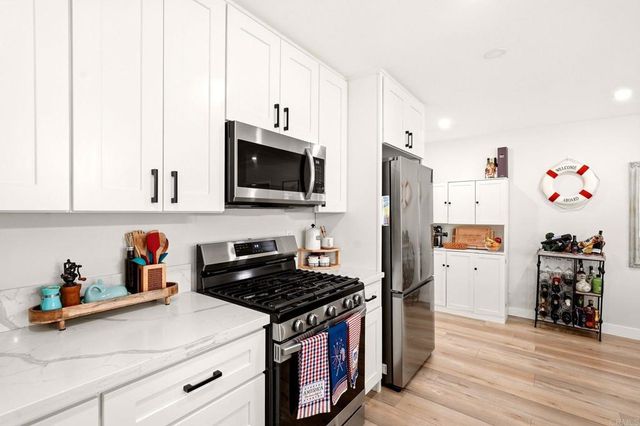 558 11th St, Imperial Beach, CA 91932