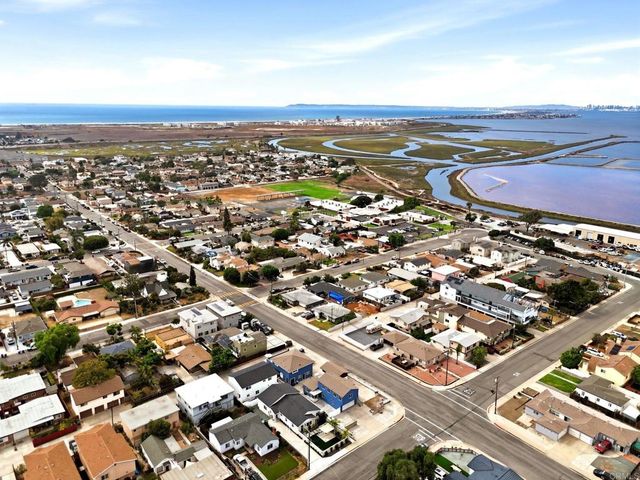 558 11th St, Imperial Beach, CA 91932