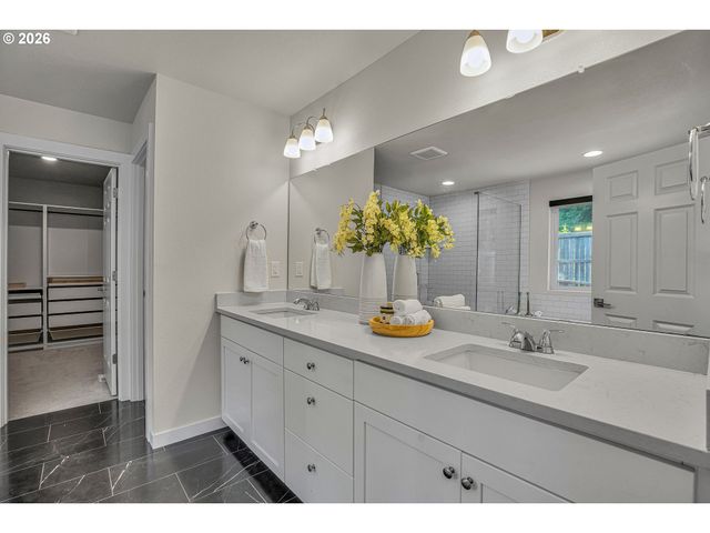15341 Se BADEN POWELL Rd, Happy Valley, OR 97086