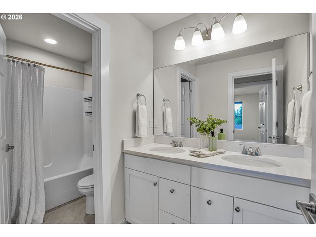 15341 Se BADEN POWELL Rd, Happy Valley, OR 97086