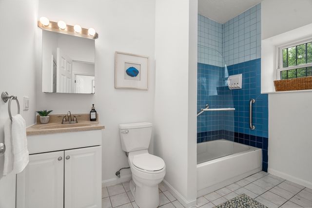 1 Richdale Ave 7, Cambridge, MA 02140