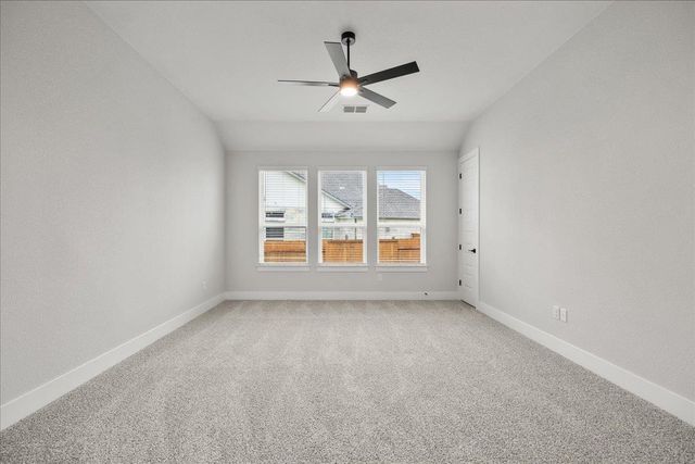 132 Lily Pad LN, Kyle, TX 78640